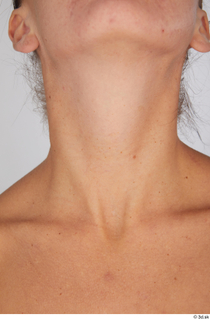 Zuzu Sweet neck nude 0001.jpg